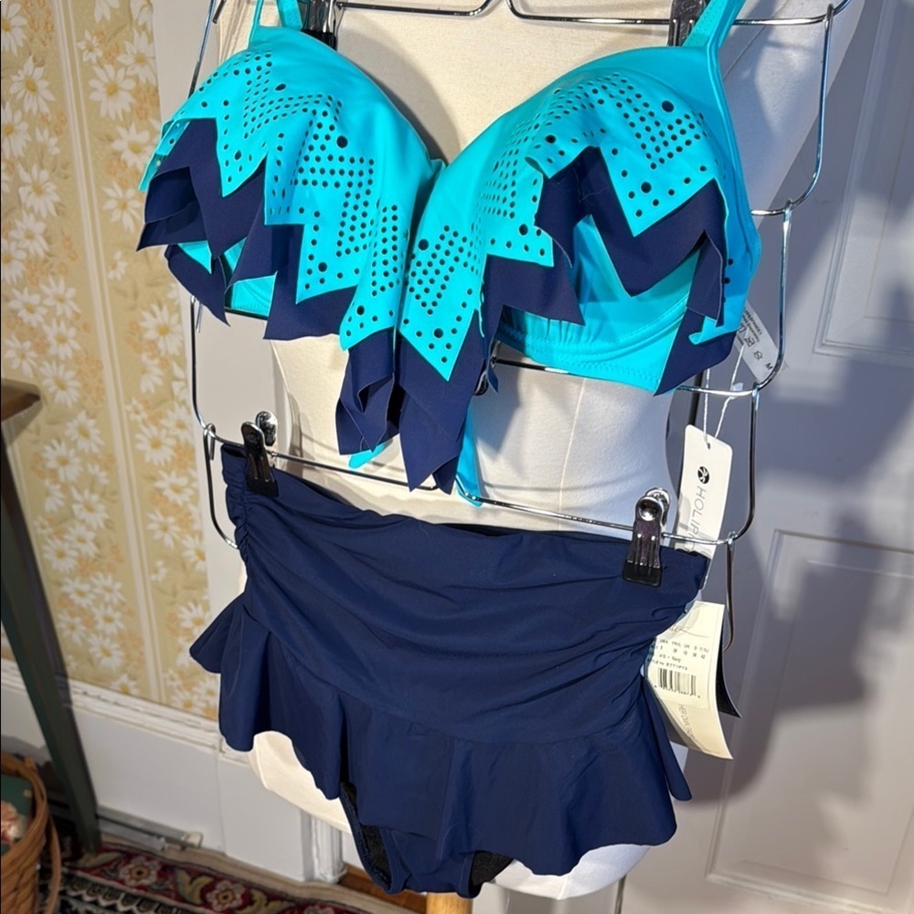 Super Cute Holypick Top & Gottex Bottom Teal/Navy Bikini Set Perforated Ruffle - Picture 3 of 15